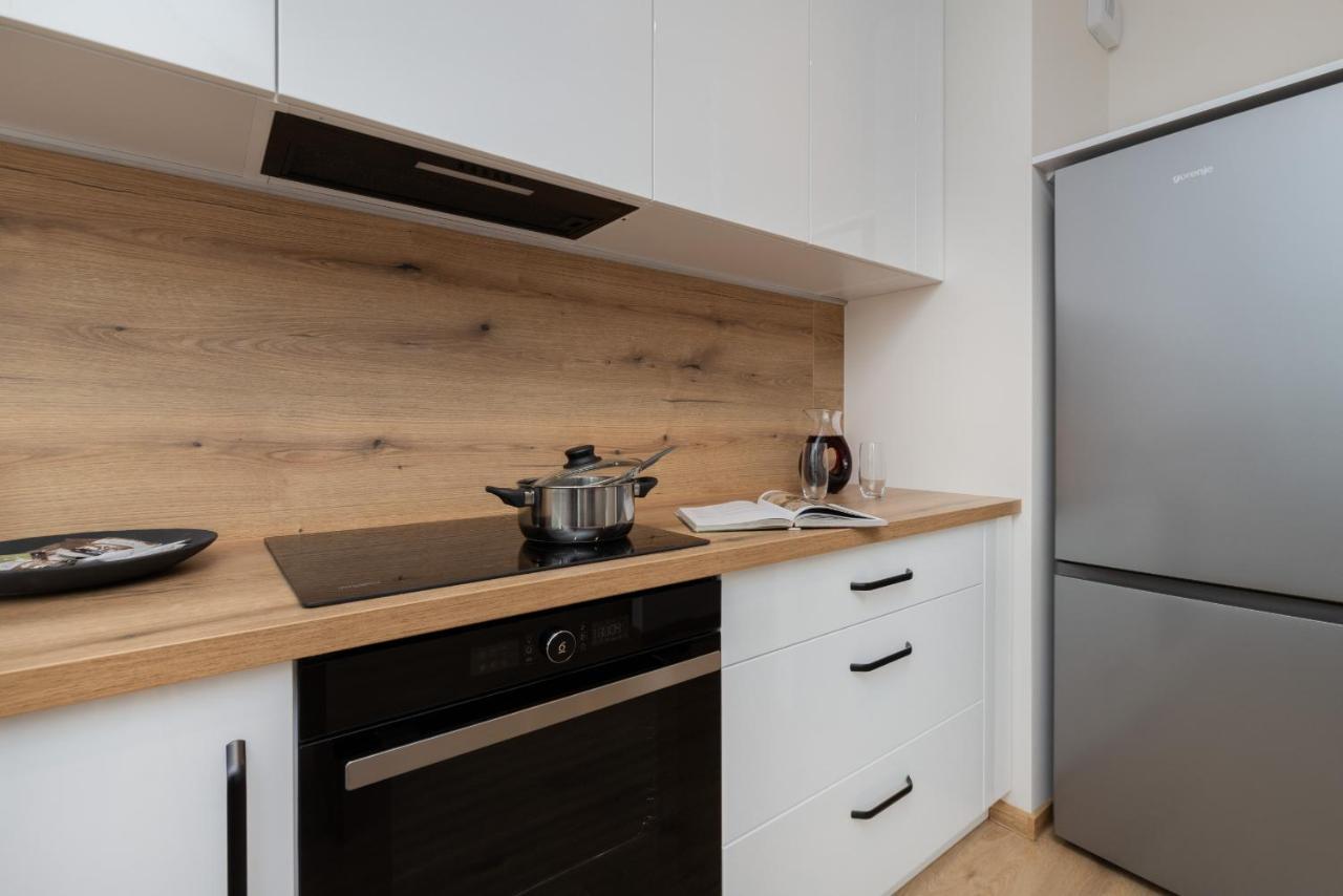 Bright & Stylish Apartment With Balcony 1,5 Km To Gdansk Main City By Noclegi Renters Ngoại thất bức ảnh