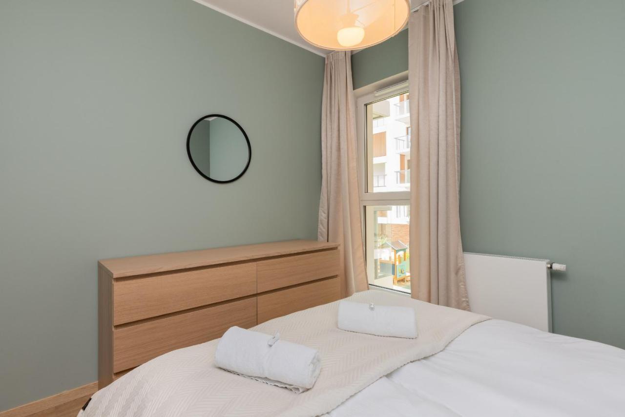 Bright & Stylish Apartment With Balcony 1,5 Km To Gdansk Main City By Noclegi Renters Ngoại thất bức ảnh